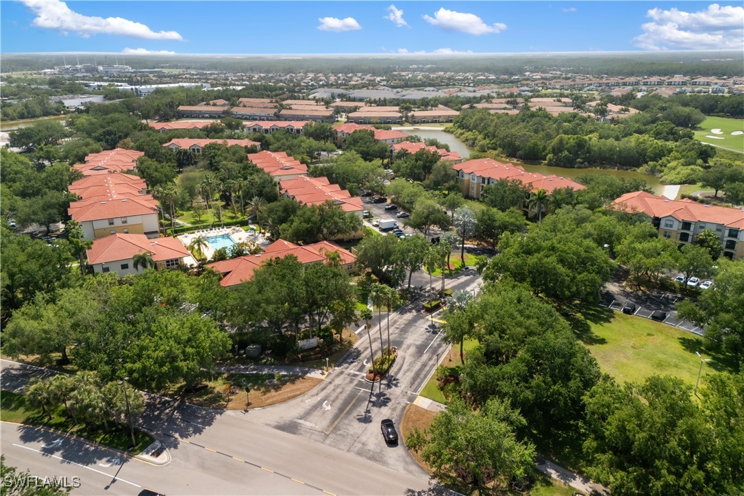 11520 Villa Grand 1018