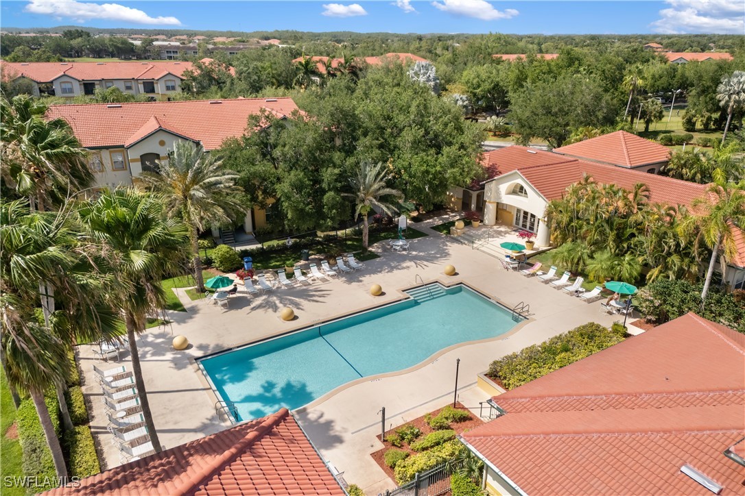 11520 Villa Grand 1018