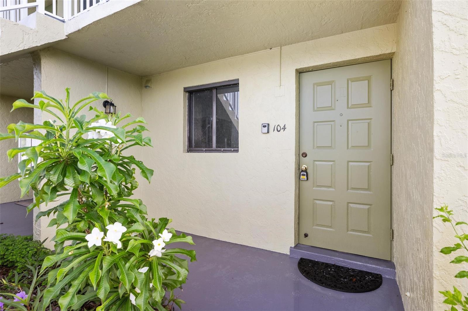 25225 RAMPART BLVD #104