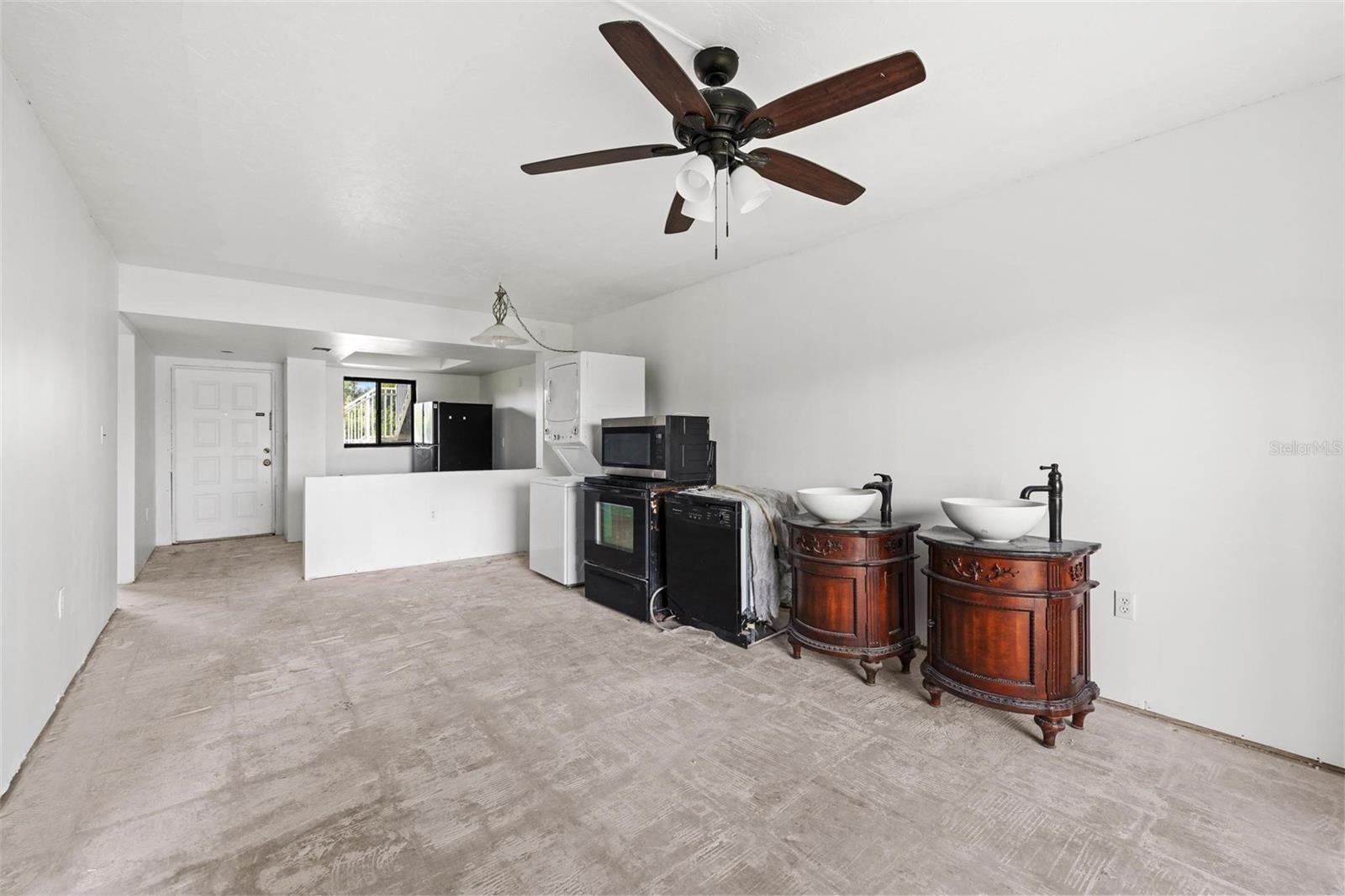 25225 RAMPART BLVD #104