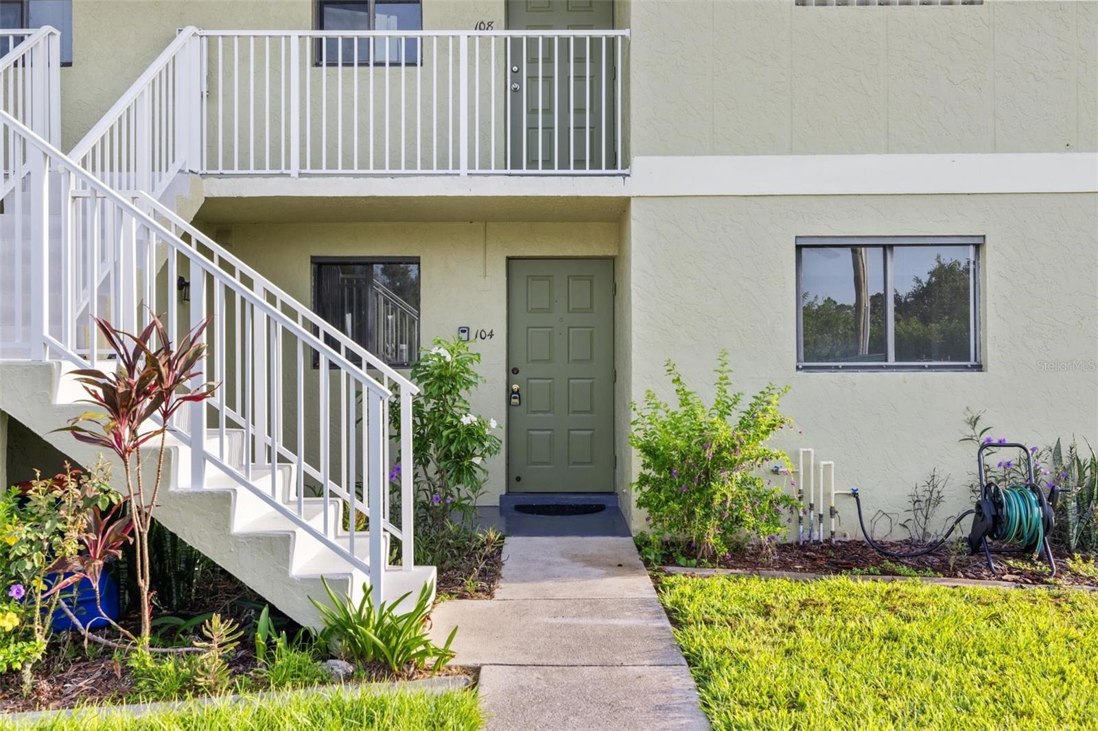 25225 RAMPART BLVD #104