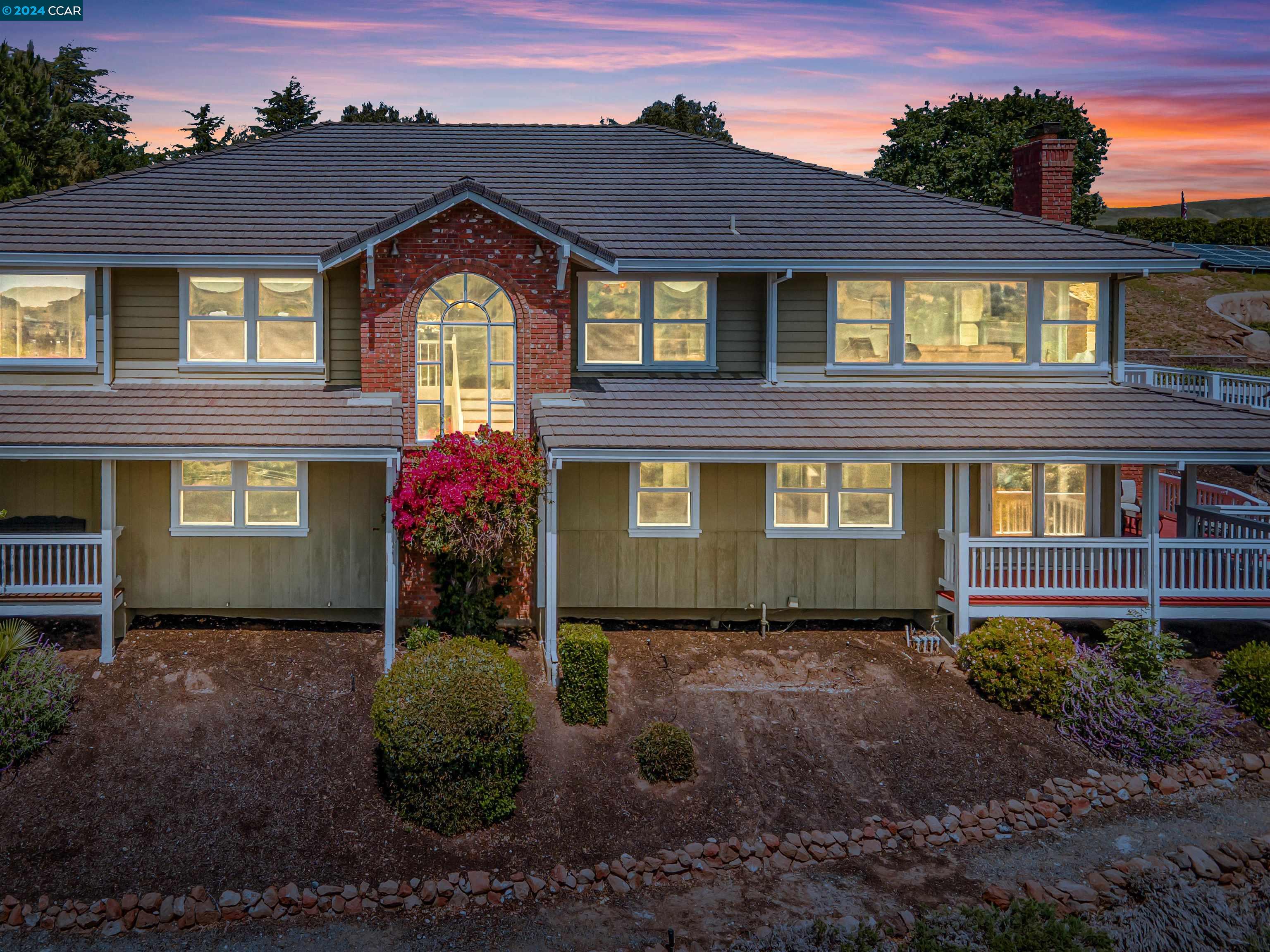 5241 Myrtle Dr