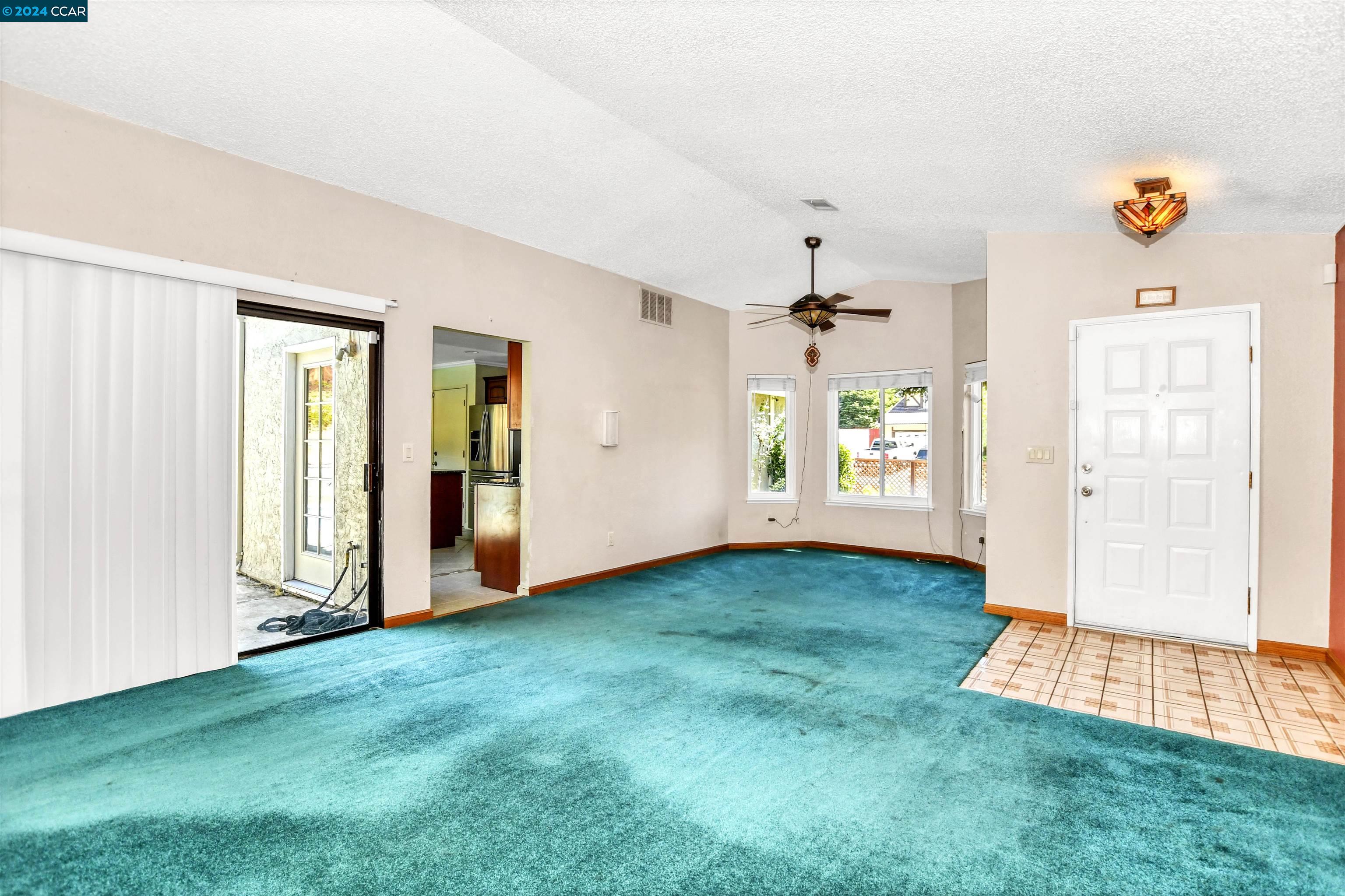 2645 Asilomar Dr