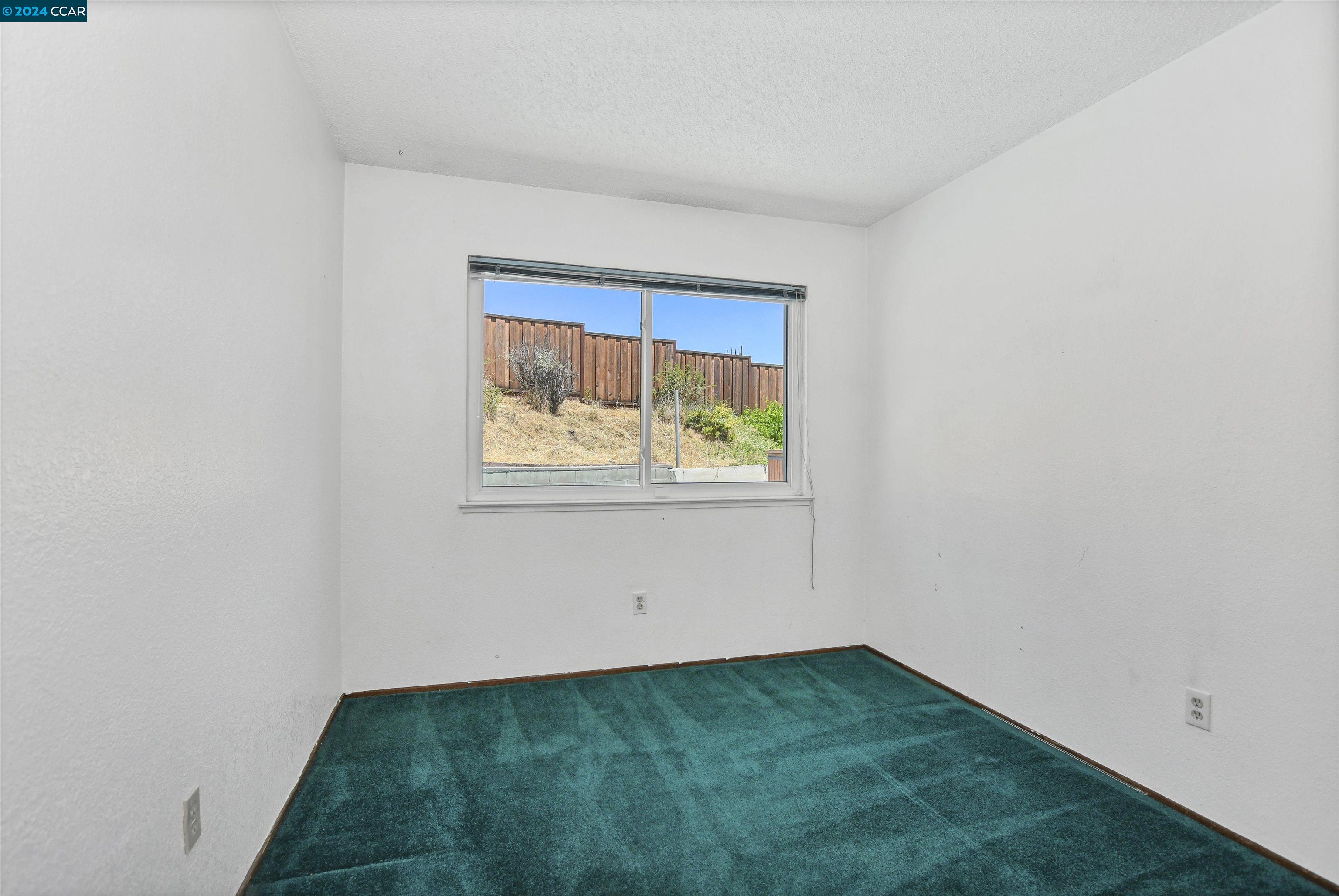 2645 Asilomar Dr