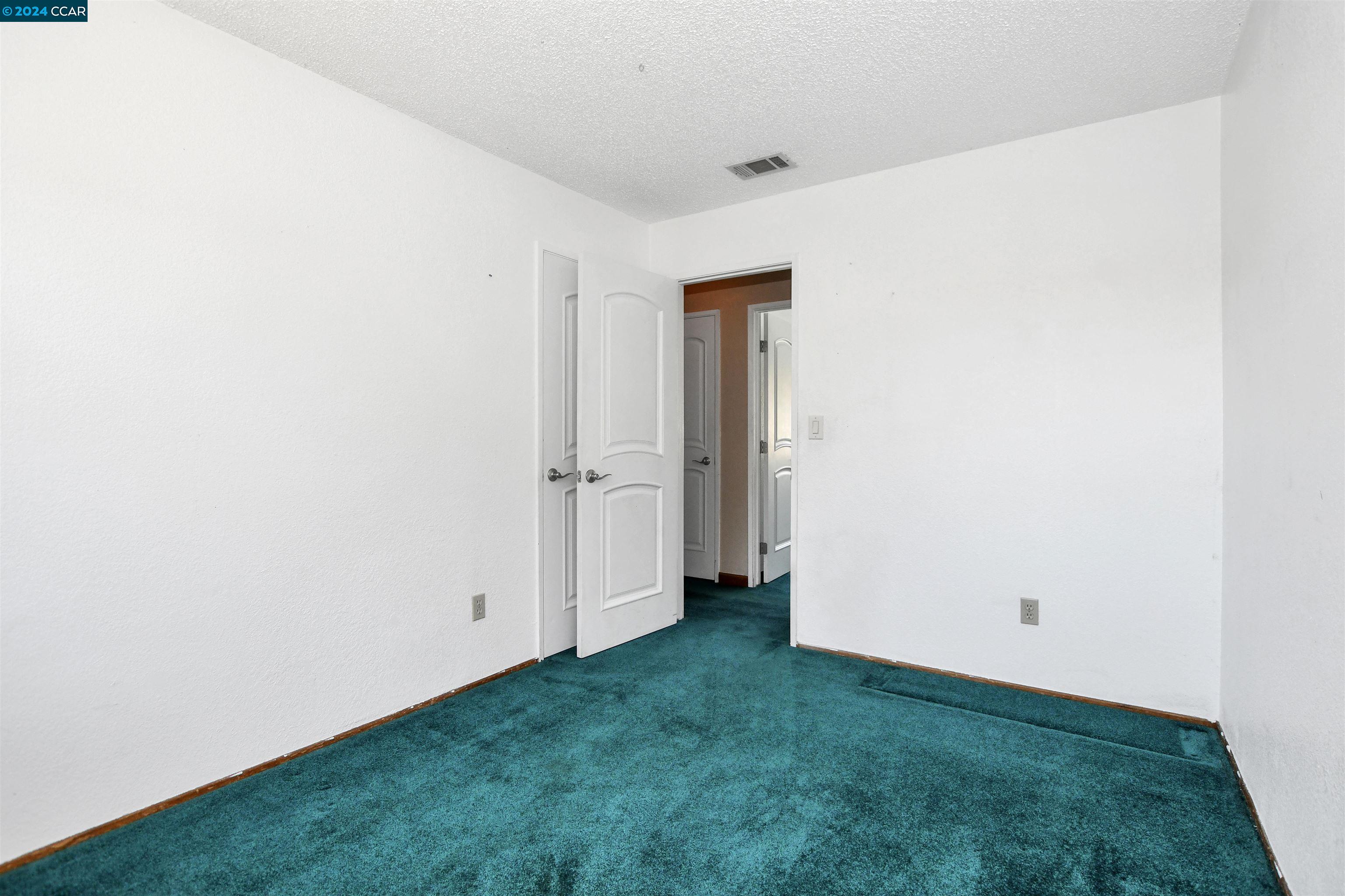 2645 Asilomar Dr