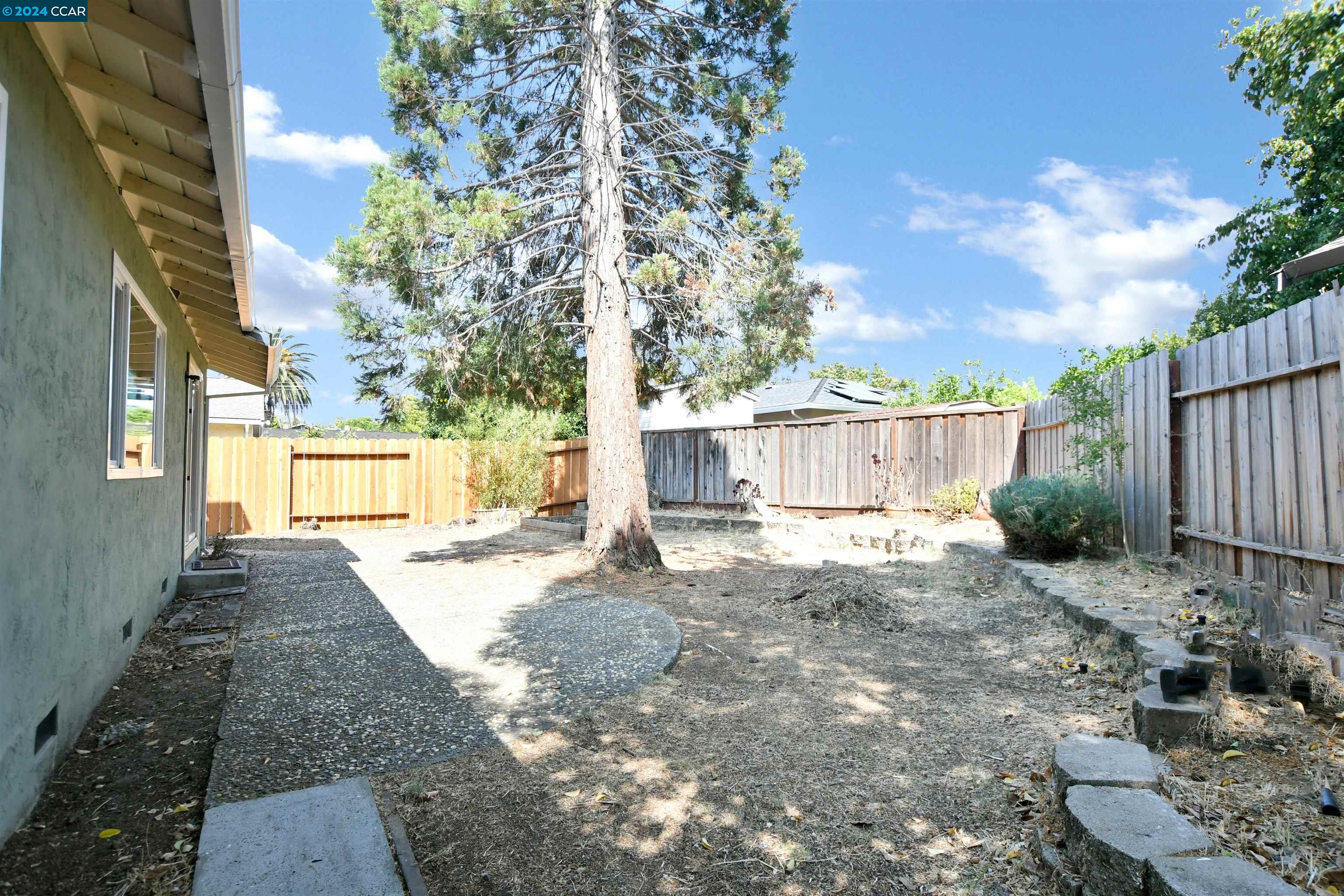 5451 Florida Dr