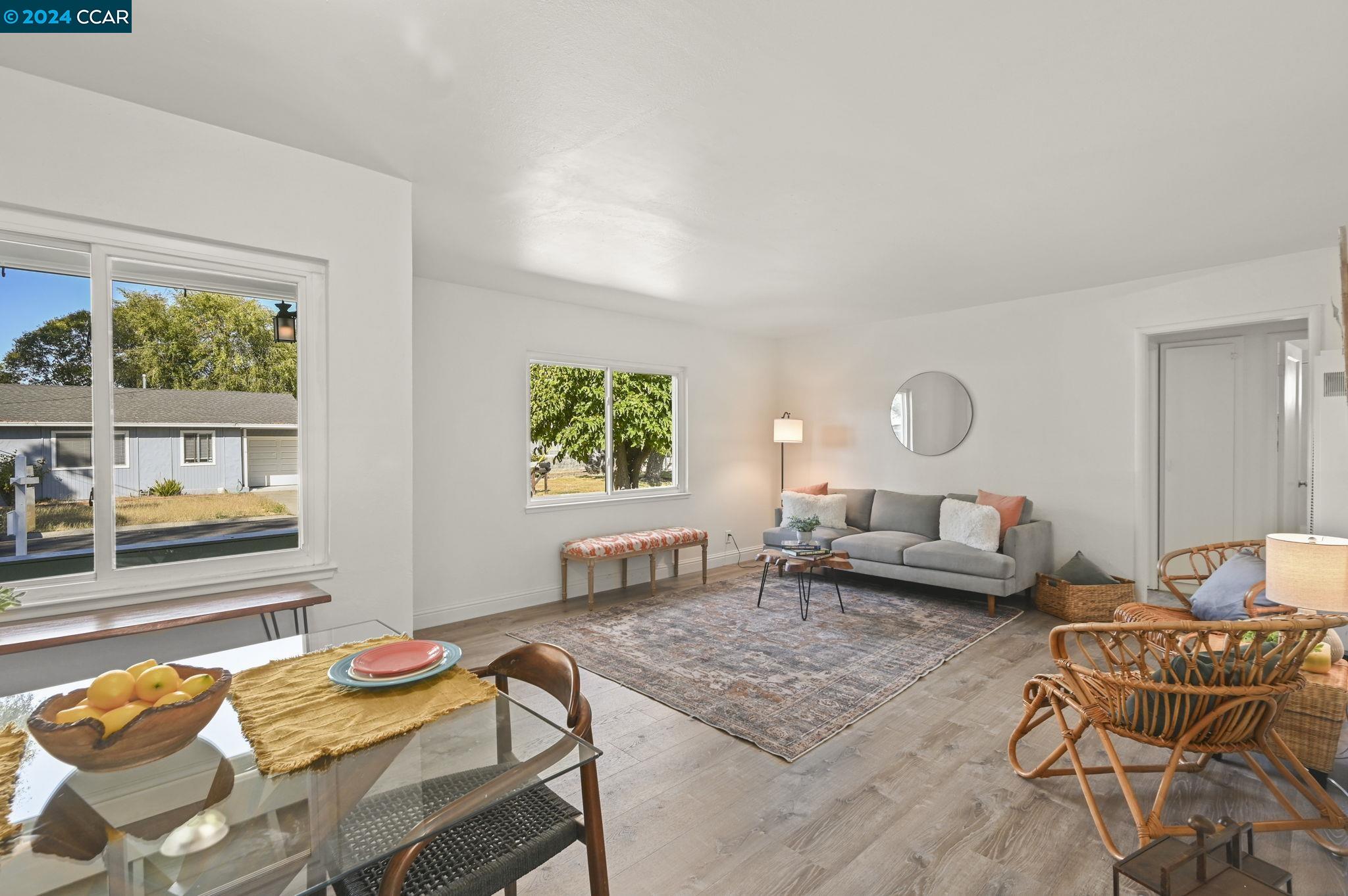 856 Christine Ct