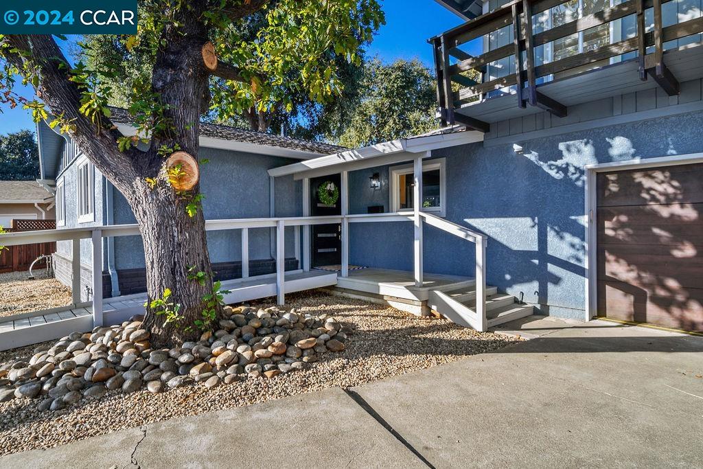 4015 Royal Arch Ct