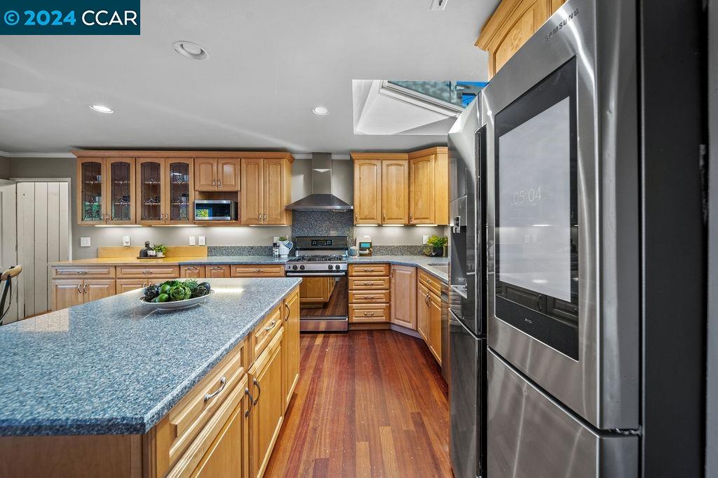 4015 Royal Arch Ct