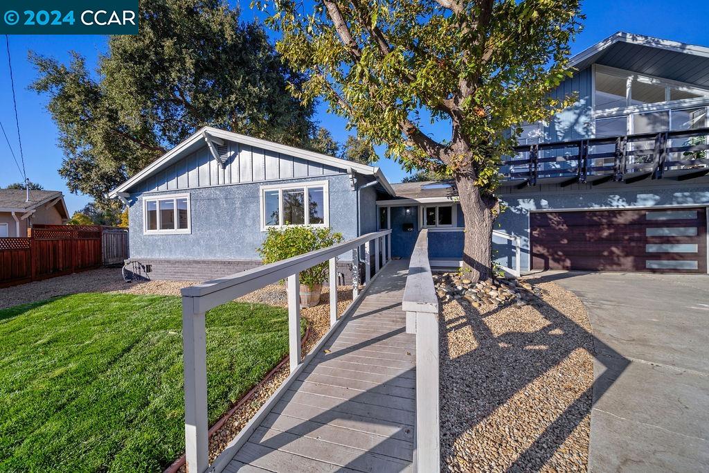 4015 Royal Arch Ct