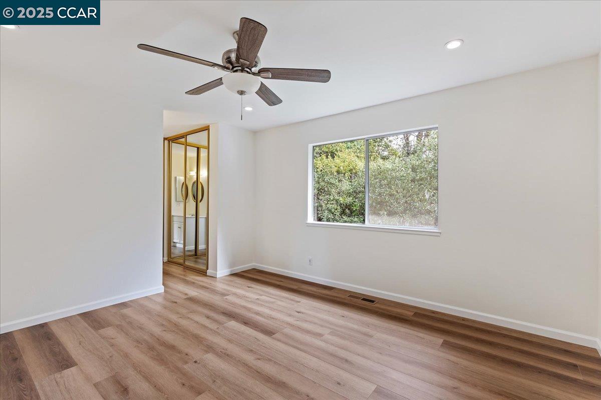 8 Beswick Ct