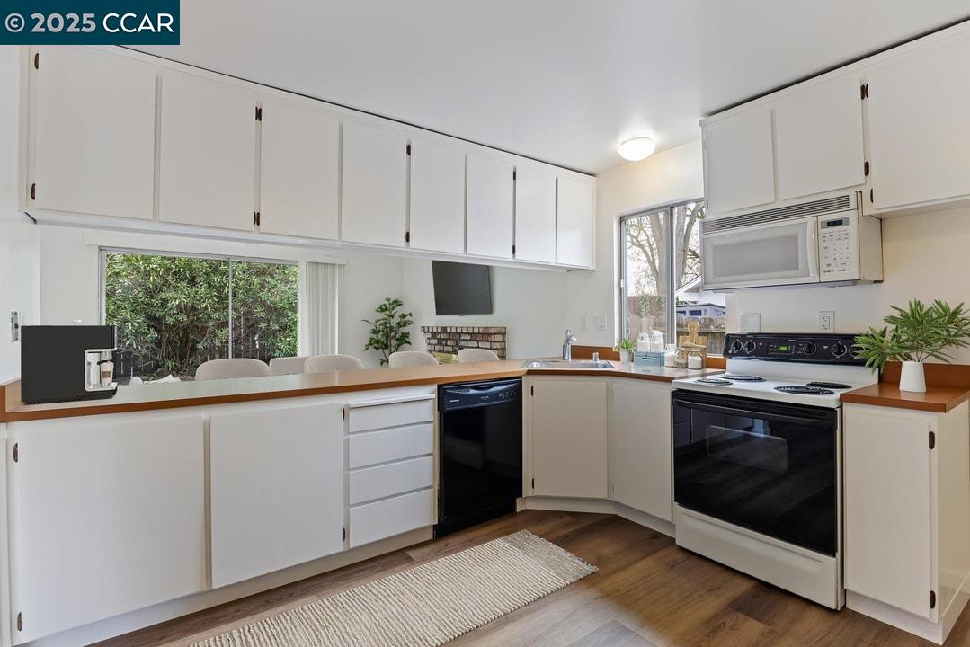 8 Beswick Ct