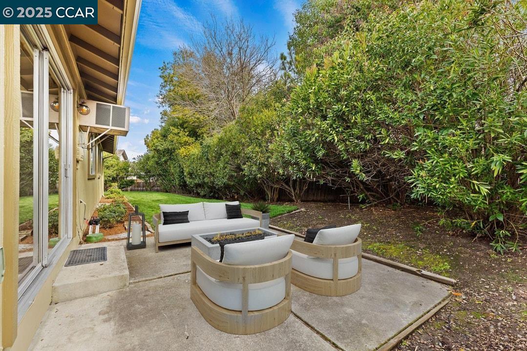 8 Beswick Ct
