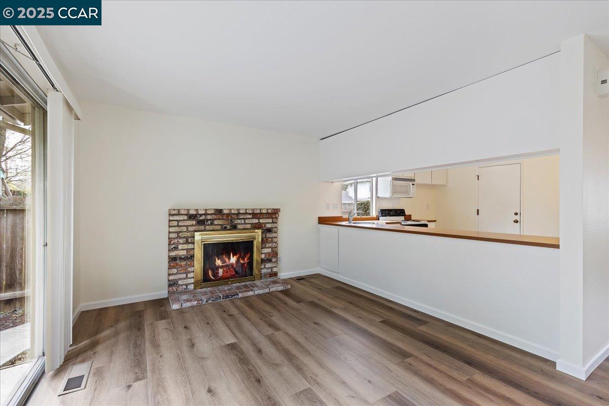 8 Beswick Ct