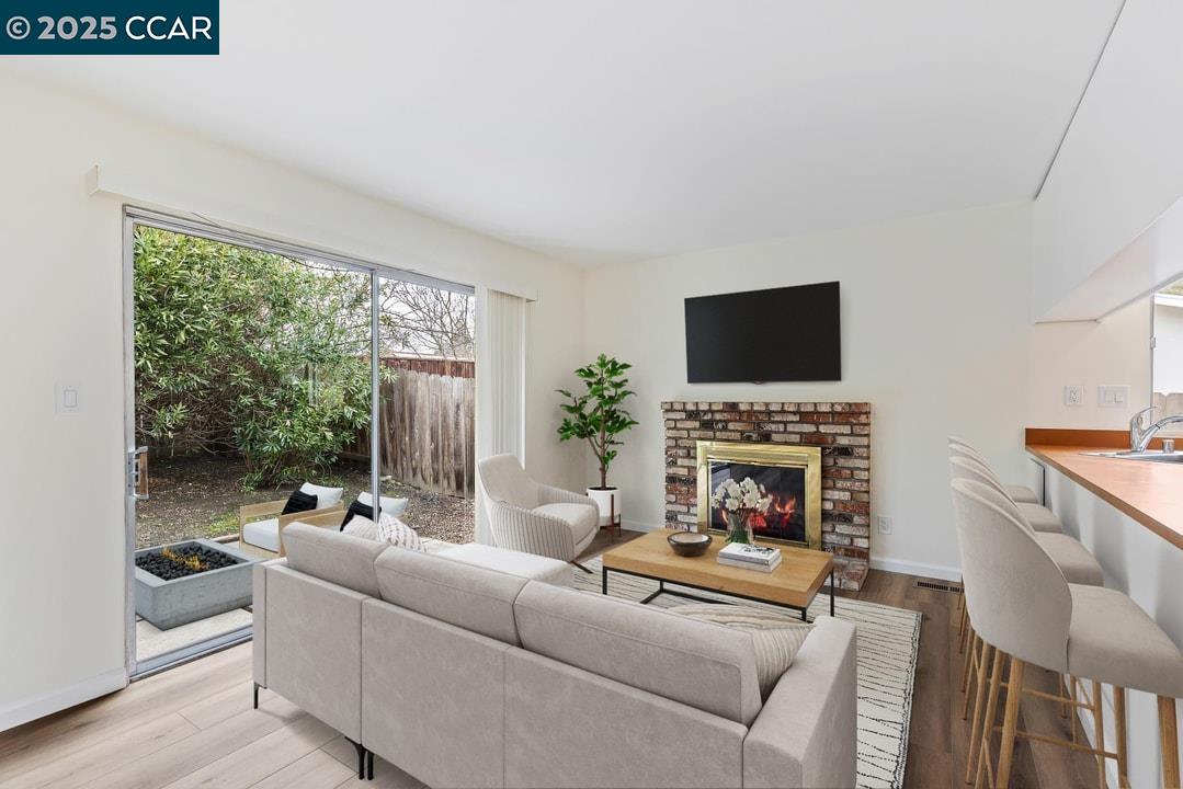 8 Beswick Ct