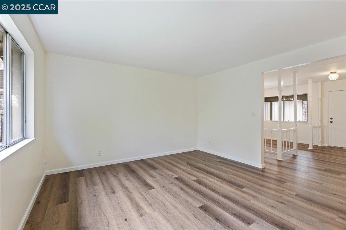 8 Beswick Ct