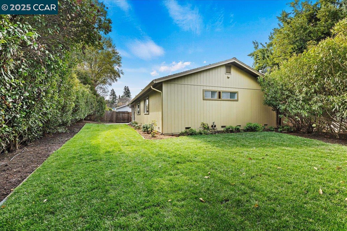 8 Beswick Ct