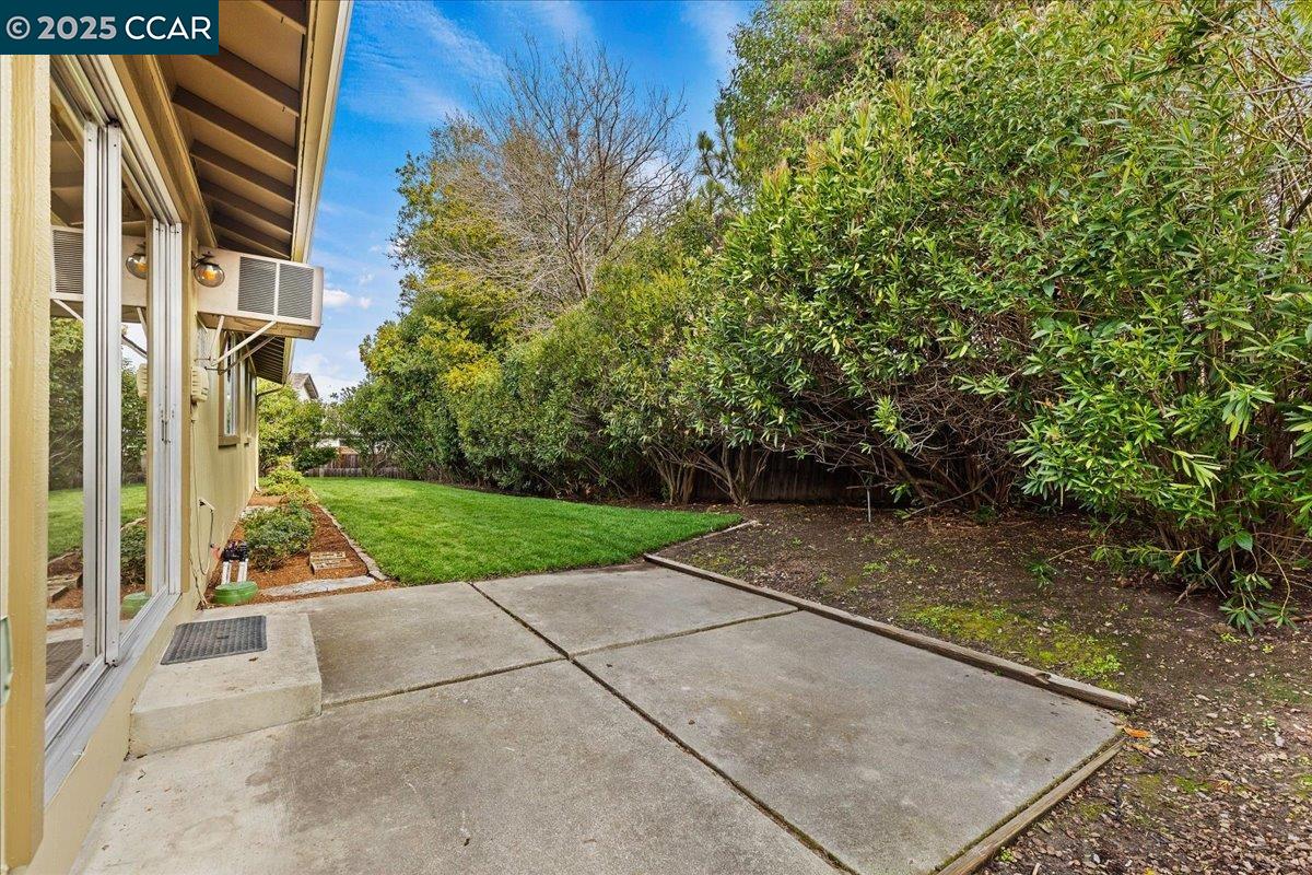 8 Beswick Ct