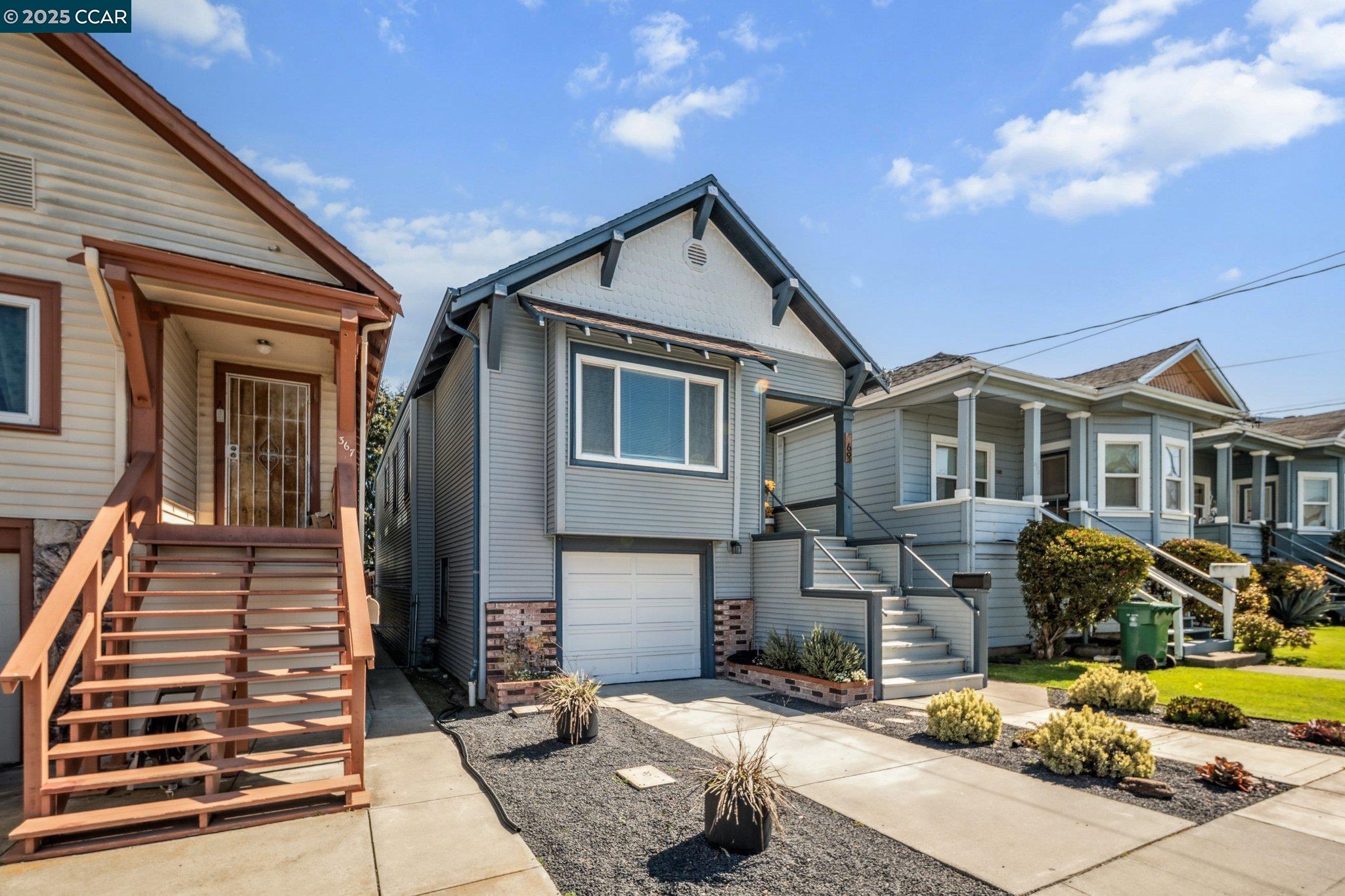 369 Garretson Ave