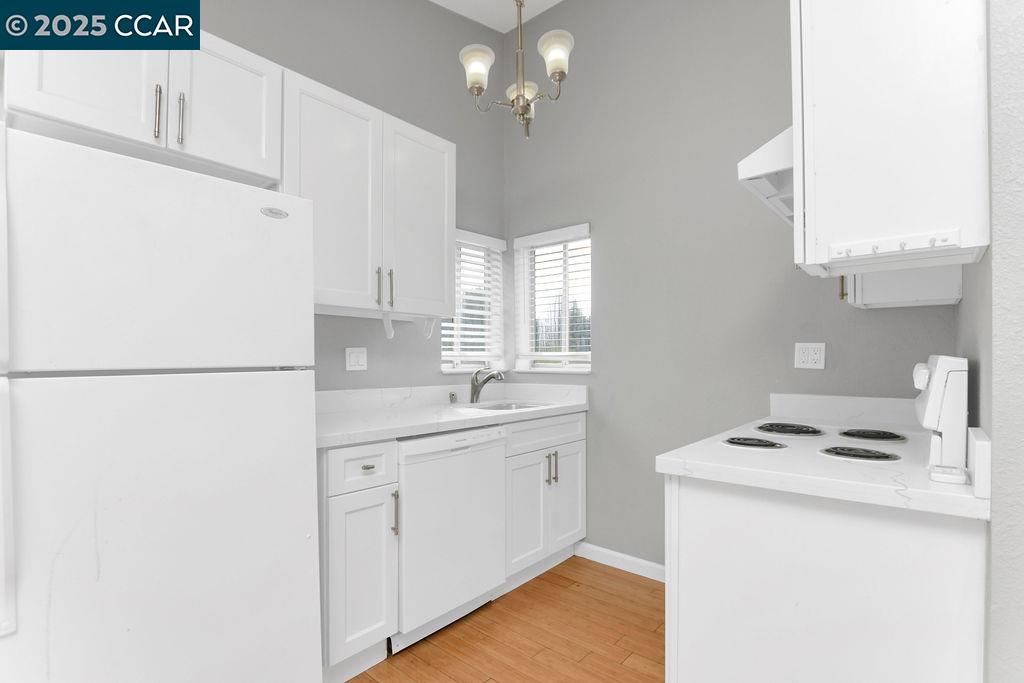 1011 Froyd Rd