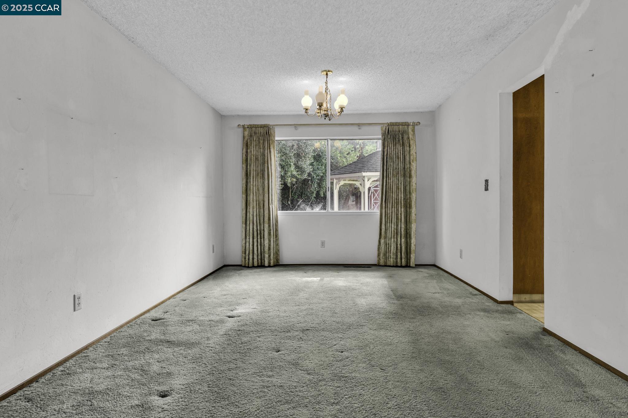 1239 Krona Ln