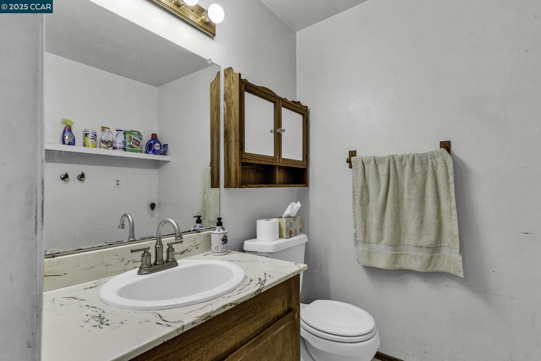 1239 Krona Ln