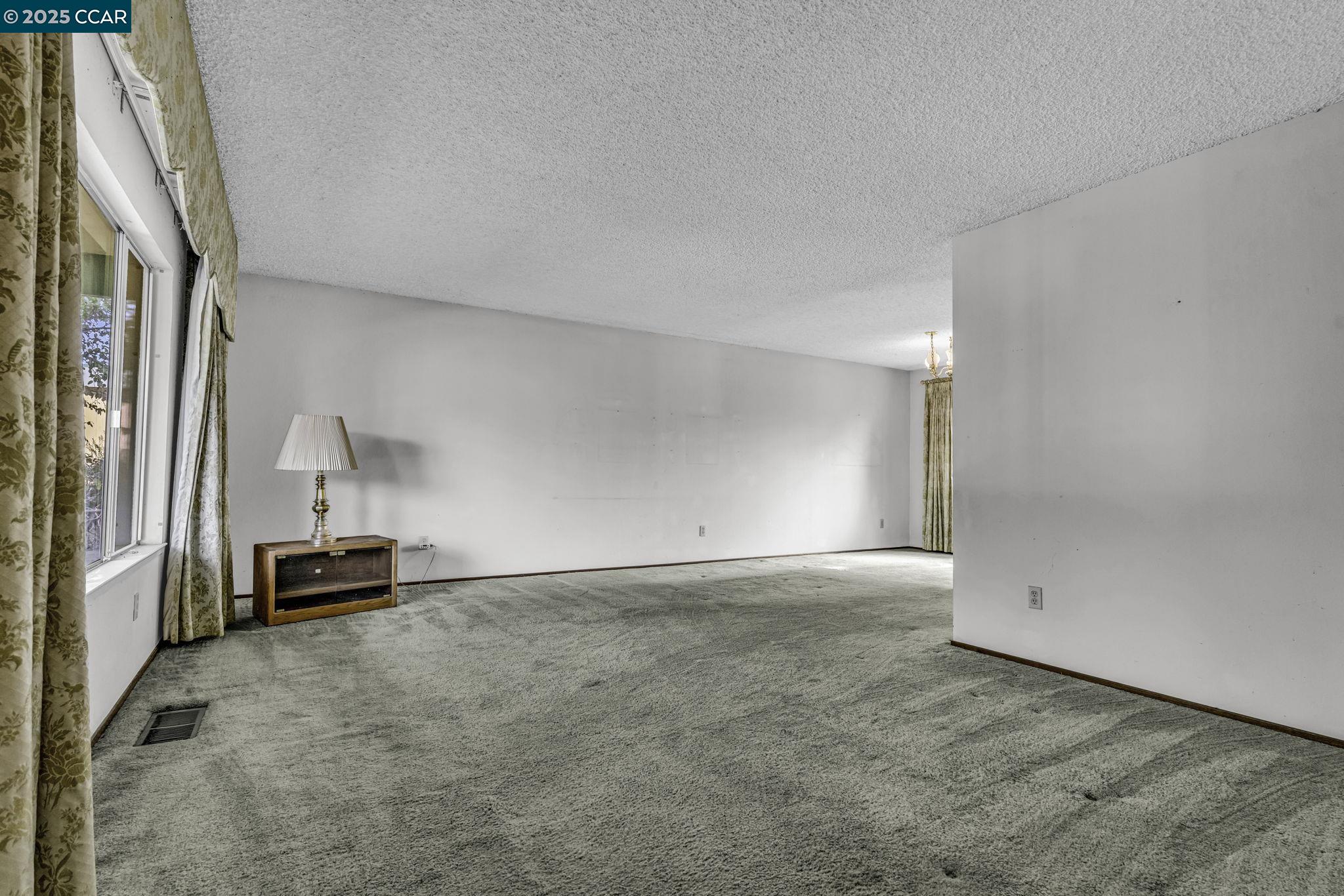1239 Krona Ln