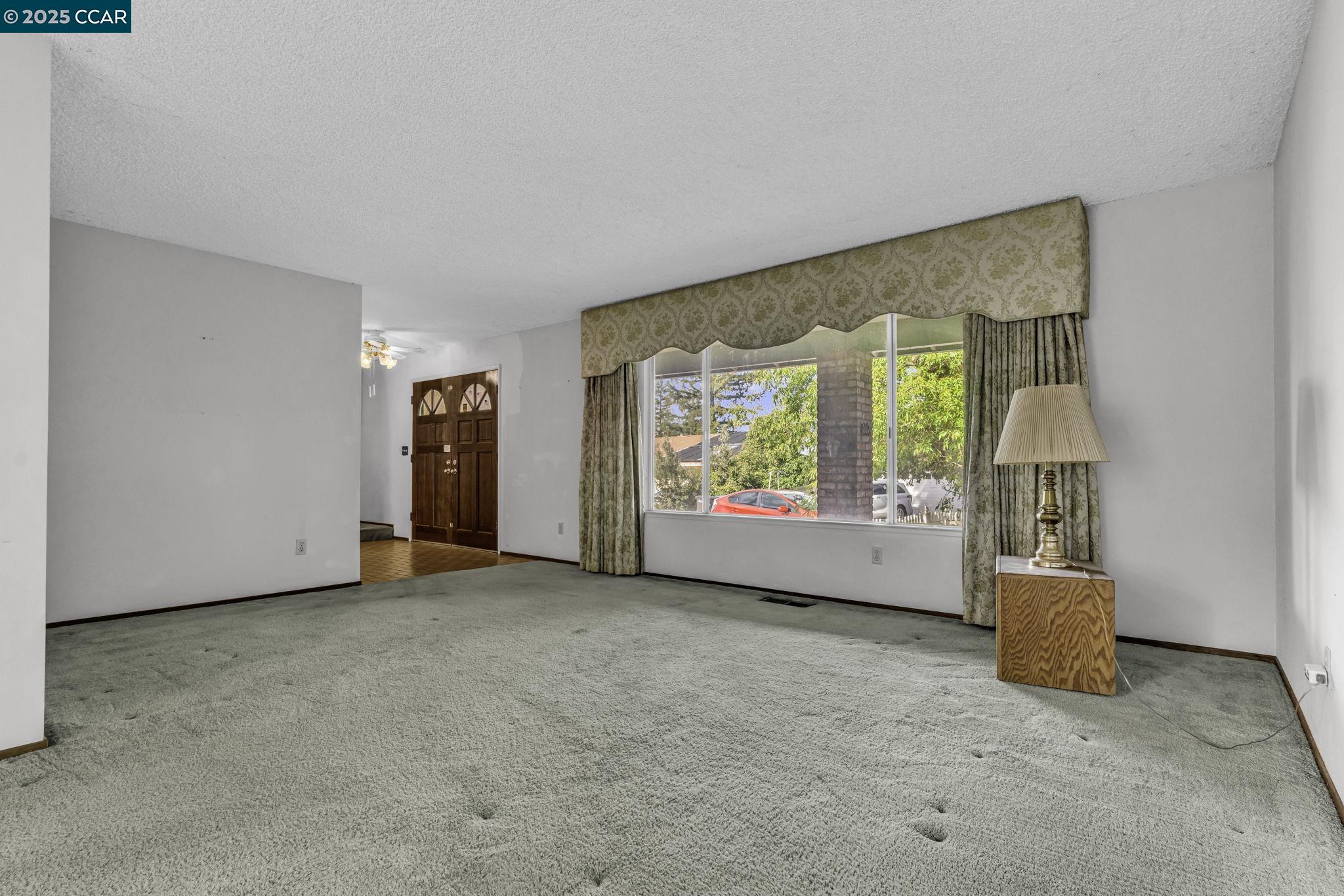 1239 Krona Ln