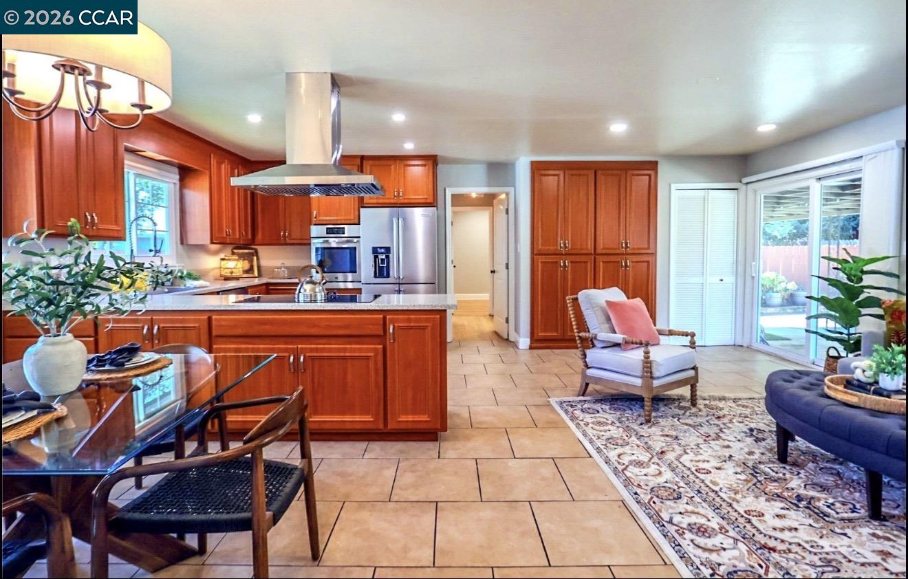 1793 Live Oak Ave