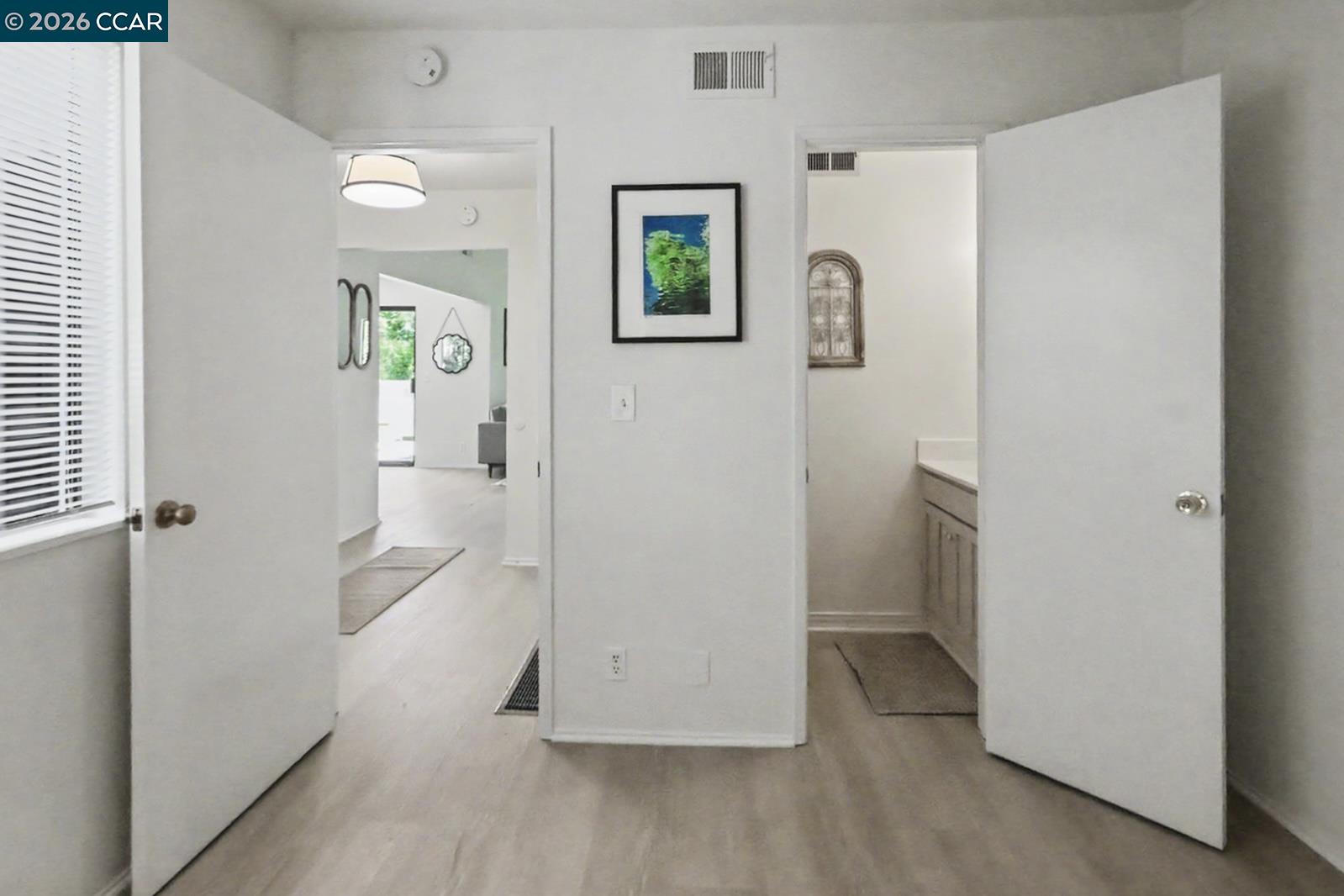 378 Camelback Rd