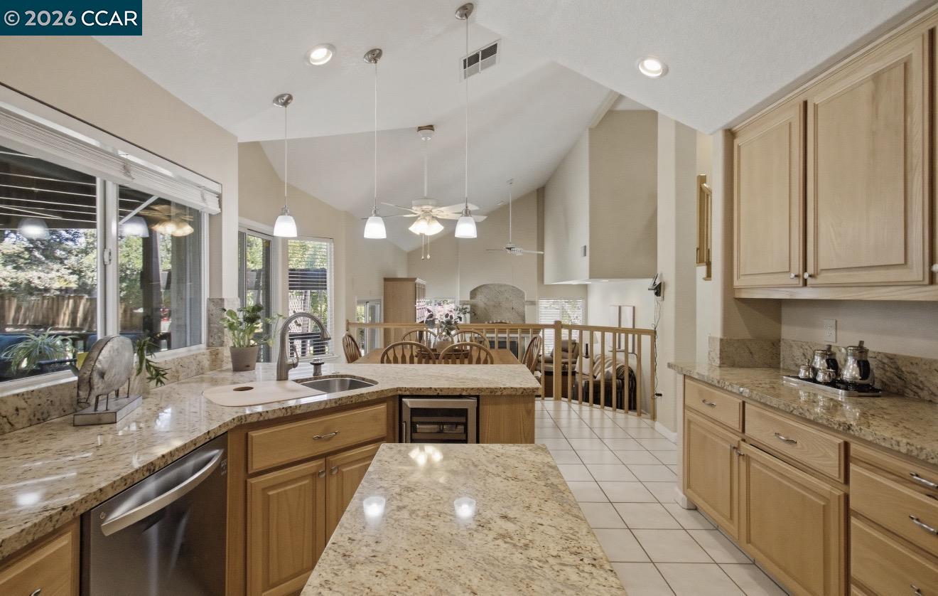 1395 Breakwater Way