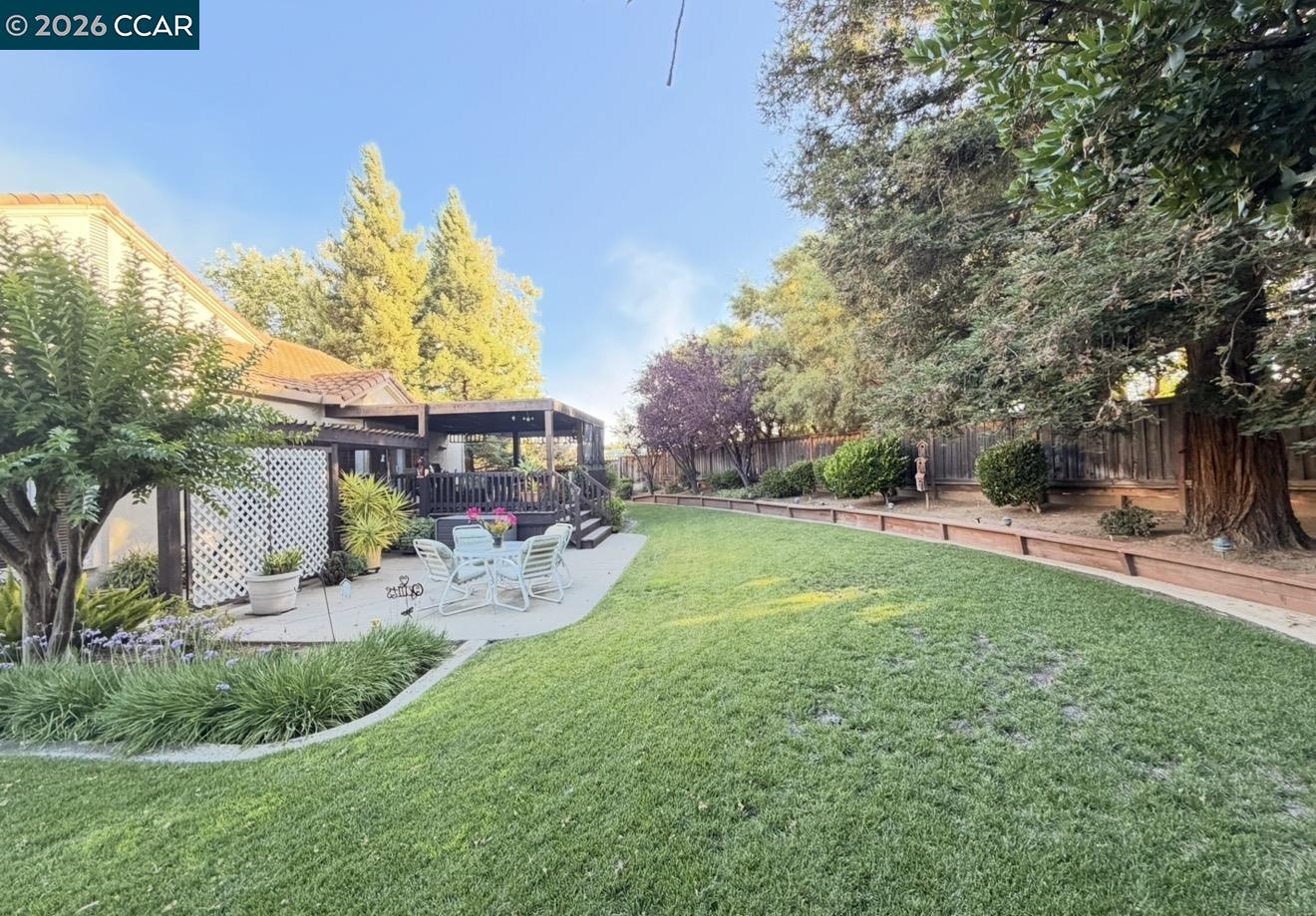 1395 Breakwater Way
