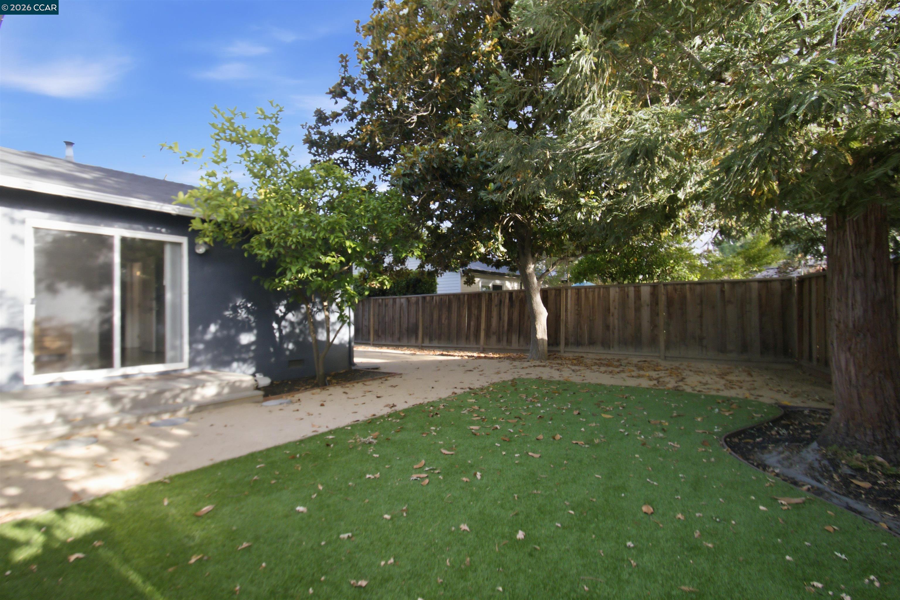 1412 Delaware Dr