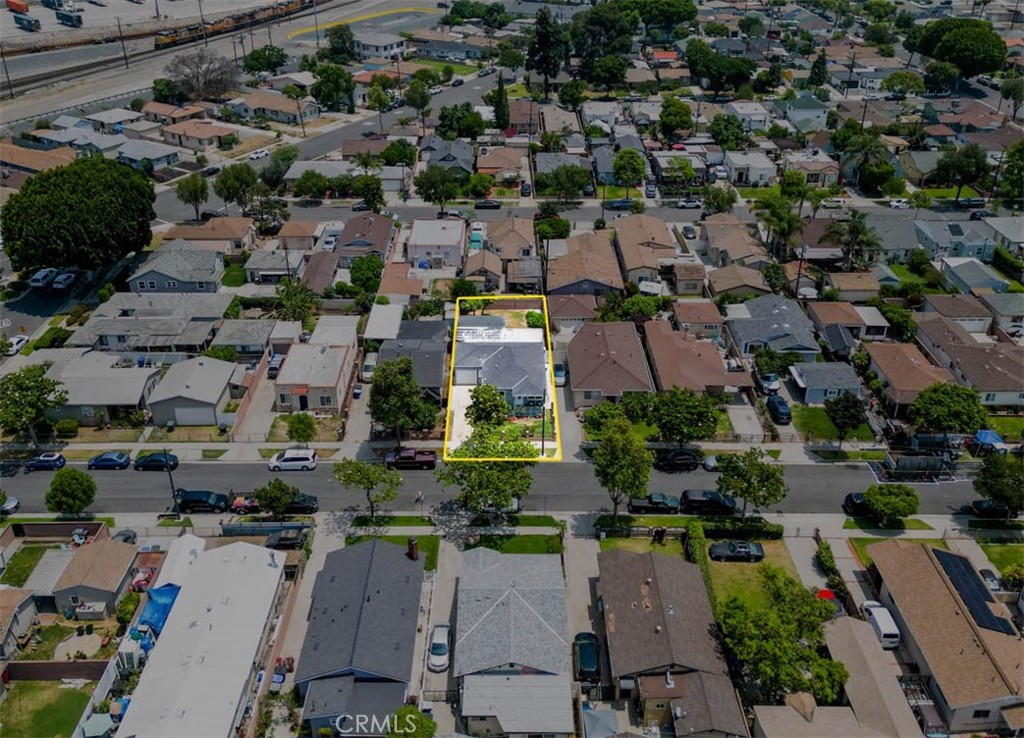 5021 Harbor Street, Commerce