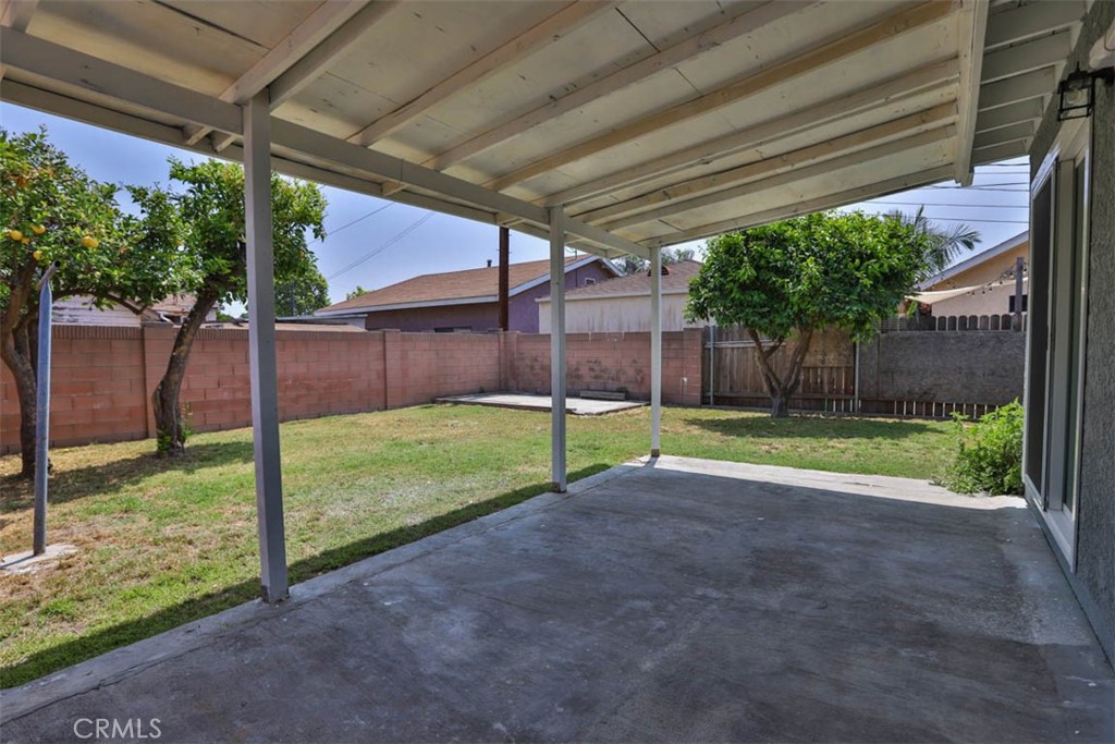 5021 Harbor Street, Commerce