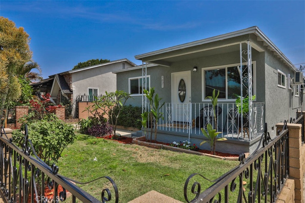 5021 Harbor Street, Commerce