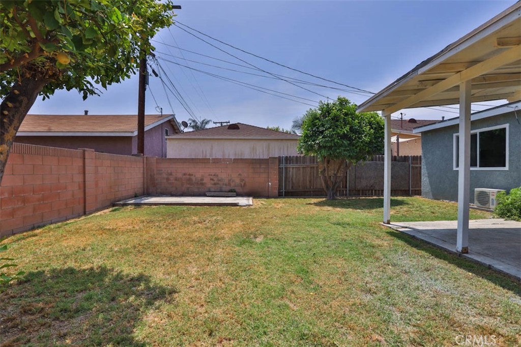 5021 Harbor Street, Commerce