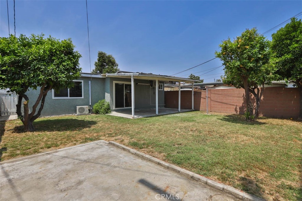 5021 Harbor Street, Commerce