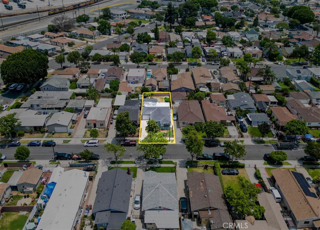 5021 Harbor Street, Commerce