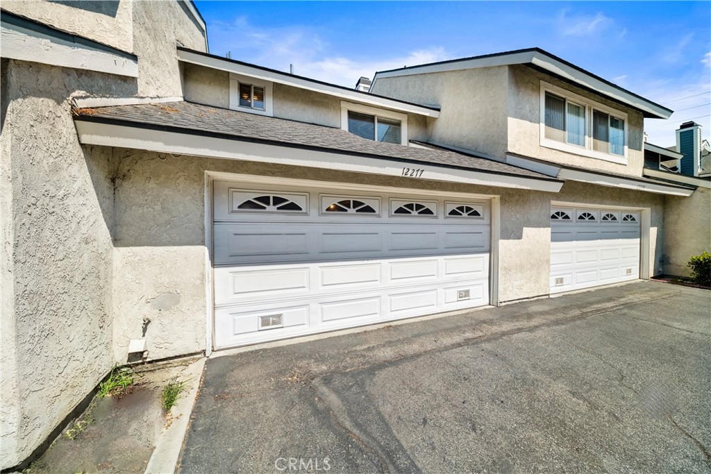 12277 Foster Road