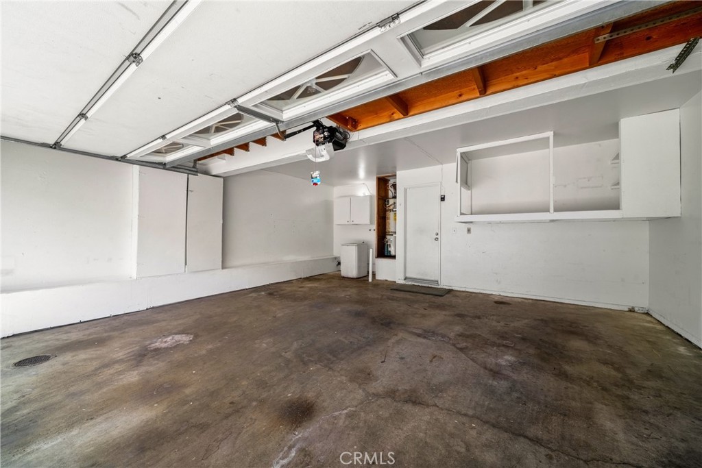 12277 Foster Road