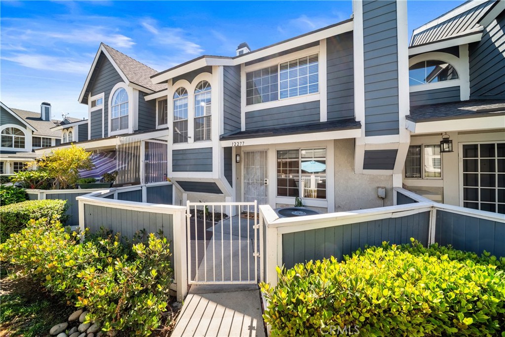 12277 Foster Road
