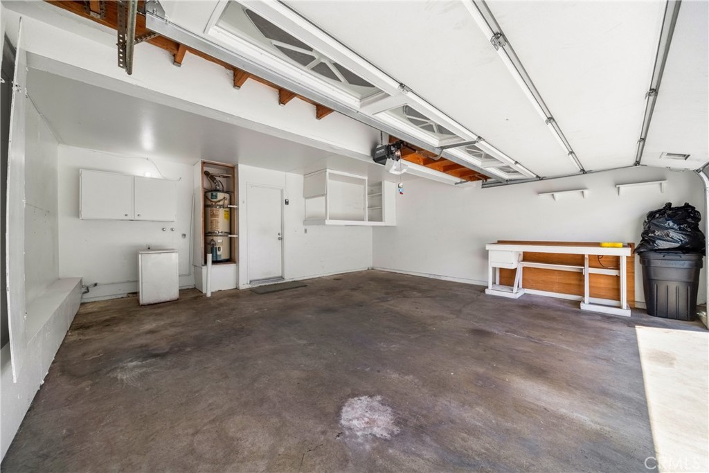12277 Foster Road