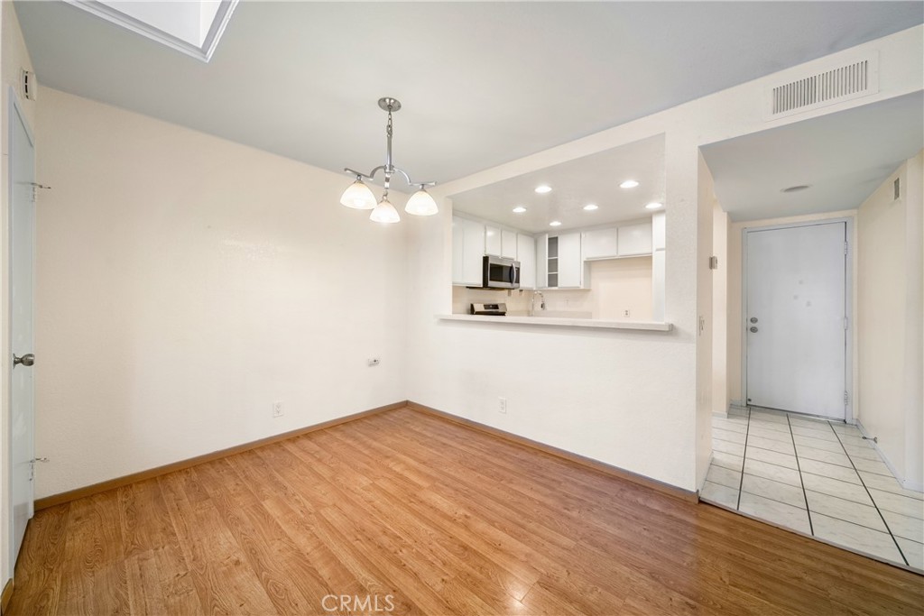 12277 Foster Road