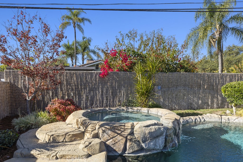 105 Country Club Court