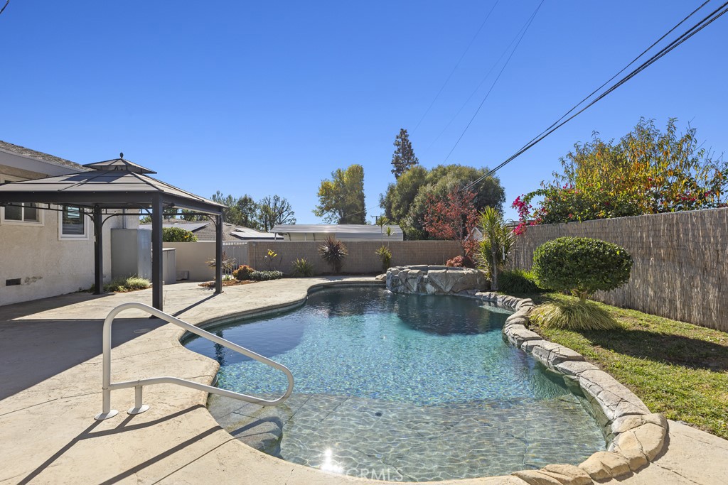 105 Country Club Court