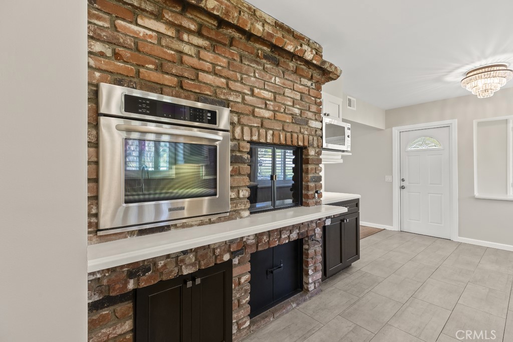 105 Country Club Court