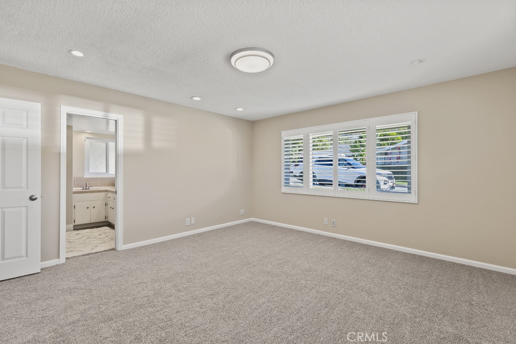 105 Country Club Court