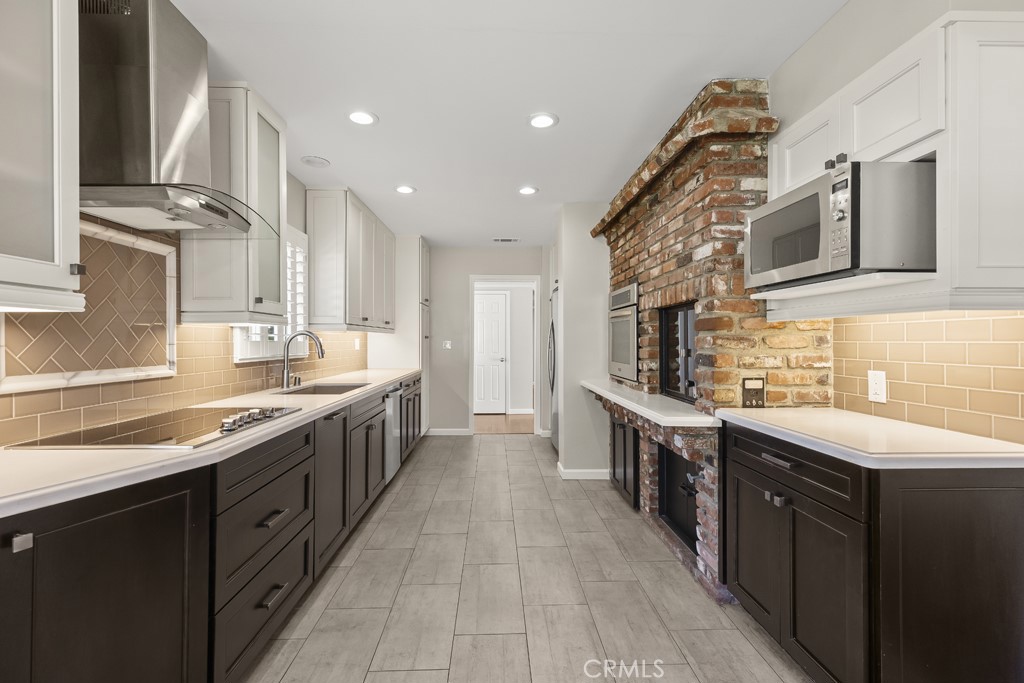 105 Country Club Court