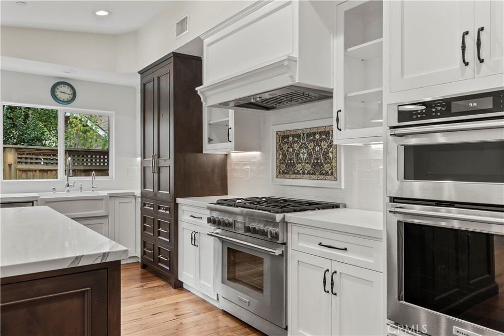 1096 Canyon View Drive